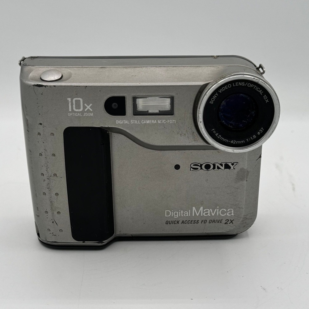 Sony Digital Mavica MVC-FD71 Vintage Floppy Disk Camera 10x Optical Zoom Silver